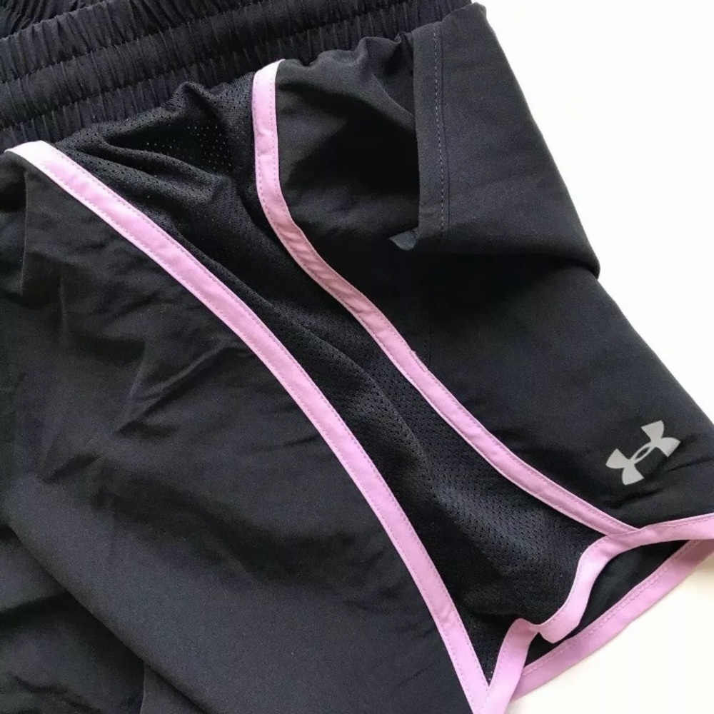 Under Armour Heat Gear Active Shorts - Picture 4 of 6